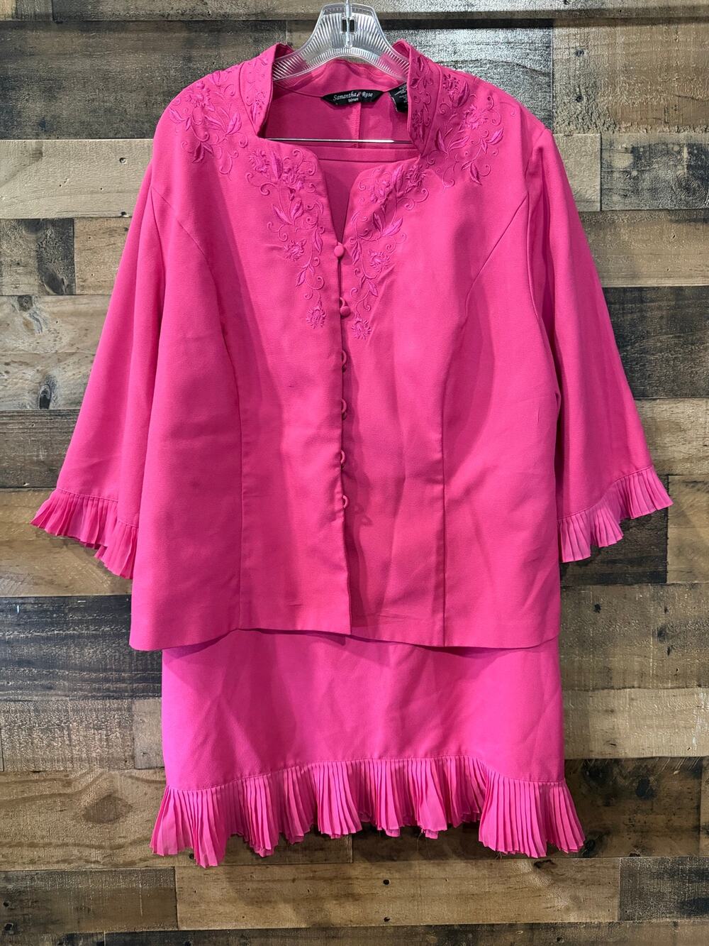 Samantha Rose Pink Embroidery Accordion Pleat 2PC Skirt Suit Set - Womens 20W